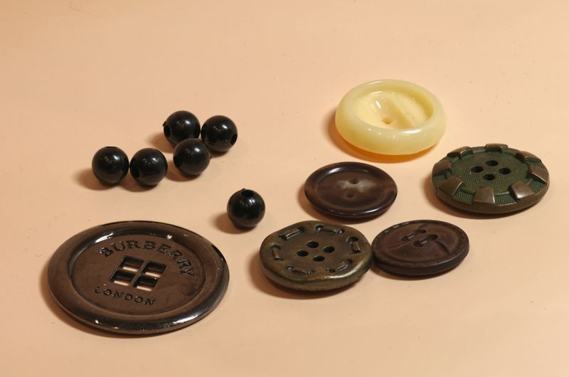 Metal Button